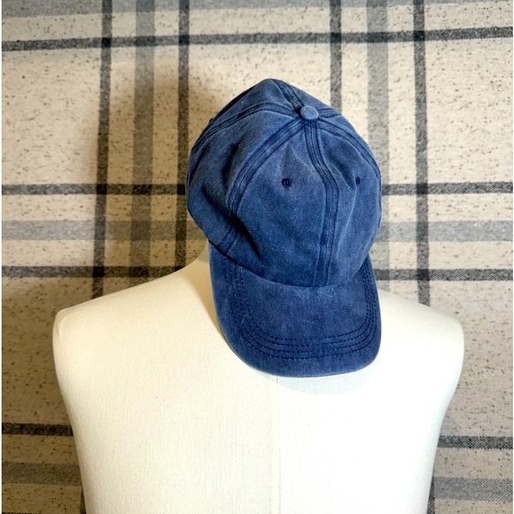 Bundle of Lift Down Classic Dad Caps. Brand New & Never Worn. - Picture 4 of 8